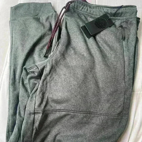 Brand New XL Motion Mens joggers - Picture 3 of 5